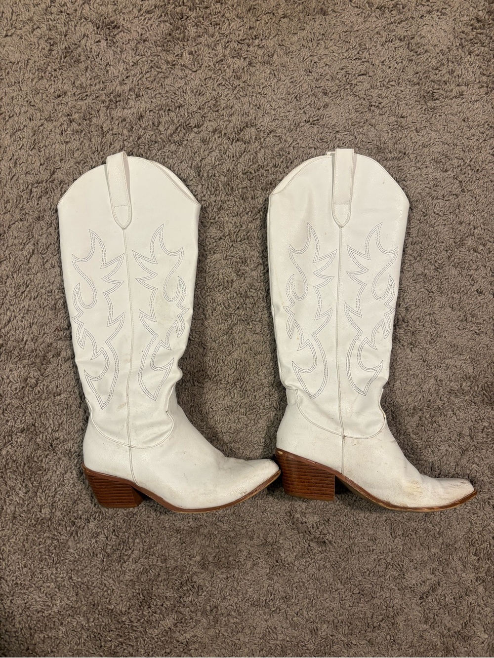 White Western Cowgirl Boots with Embroidered Shaft